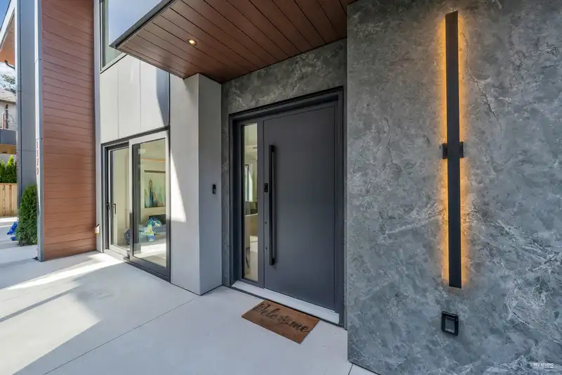 1181 W 33RD AVENUE - photo 1 of 31