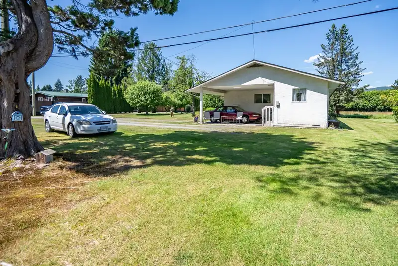 25792 DEWDNEY TRUNK ROAD - photo 3 of 29