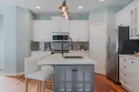 24330 100B AVENUE - thumbnail 9