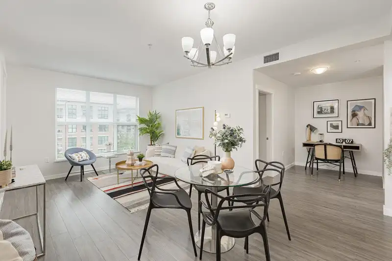 325 9551 ALEXANDRA ROAD - photo 1 of 40