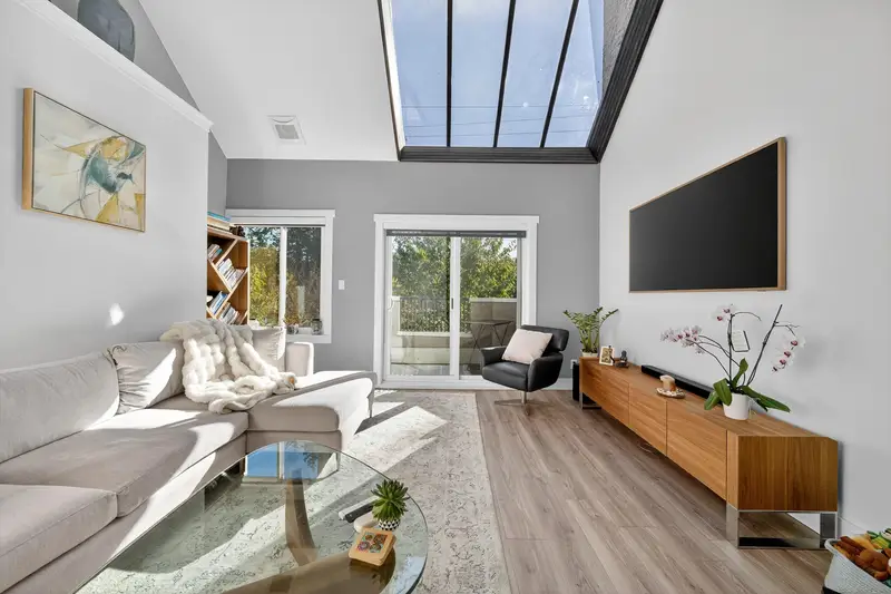 11 15971 MARINE DRIVE - photo 2 of 25