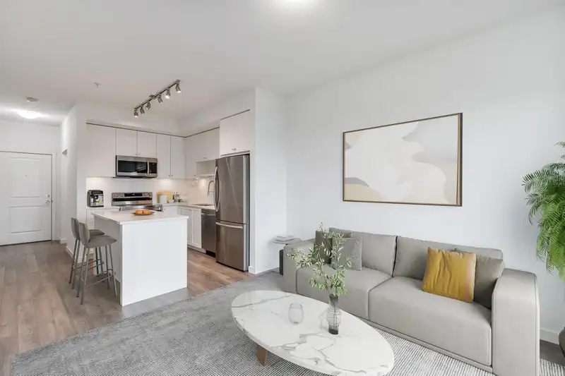 602 13623 81A AVENUE - photo 1 of 22