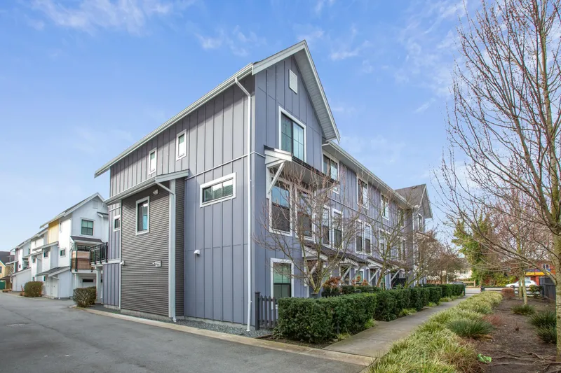 56 5945 176A STREET - photo 1 of 25