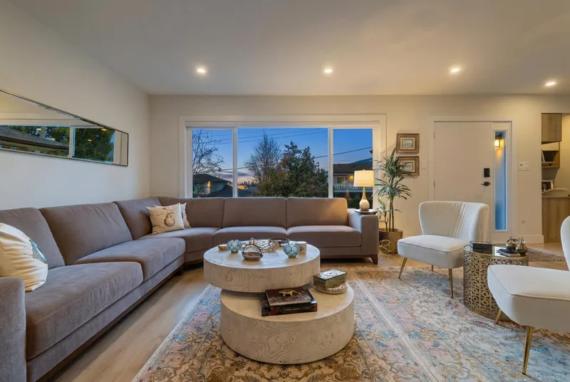 3950 TRENTON PLACE - photo 2 of 25