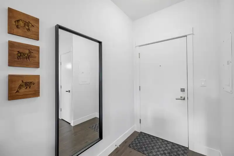 605 2465 WILSON AVENUE - photo 4 of 38