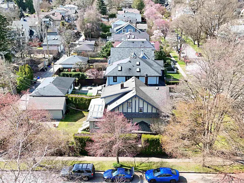 4402 W 12TH AVENUE - photo 2 of 23