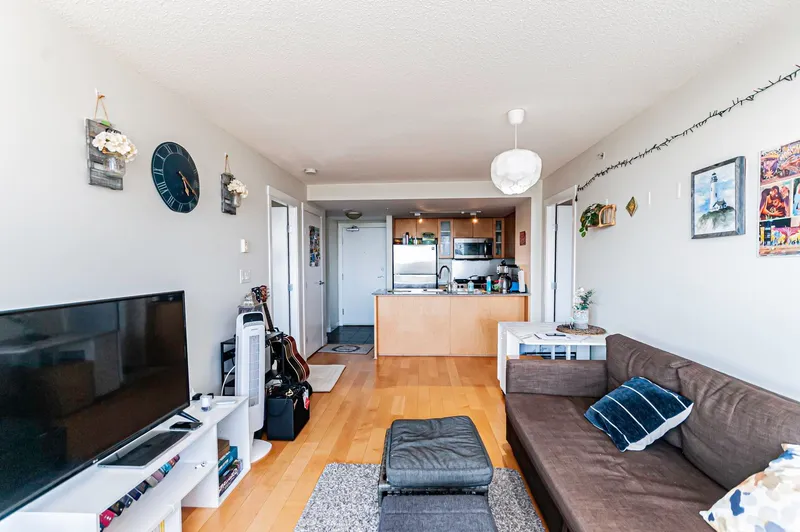 1005 7555 ALDERBRIDGE WAY - photo 4 of 22