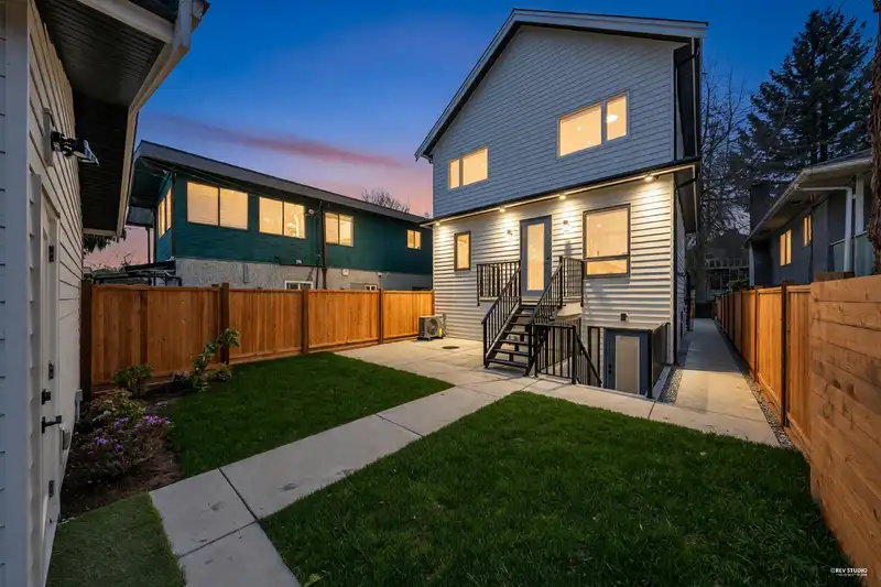 2713 CHEYENNE AVENUE - photo 1 of 28