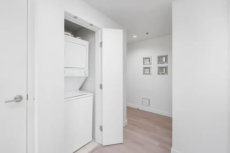 1703 5900 ALDERBRIDGE WAY - photo 4 of 25