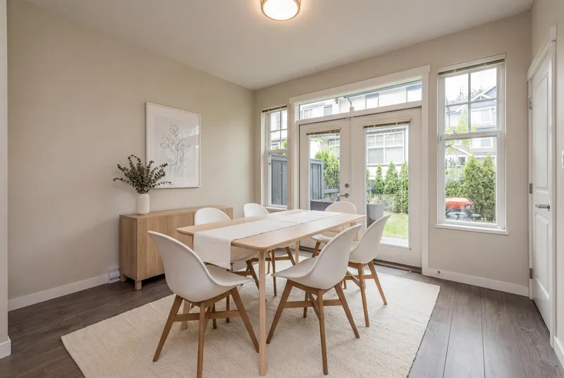 10 3461 PRINCETON AVENUE - photo 4 of 18