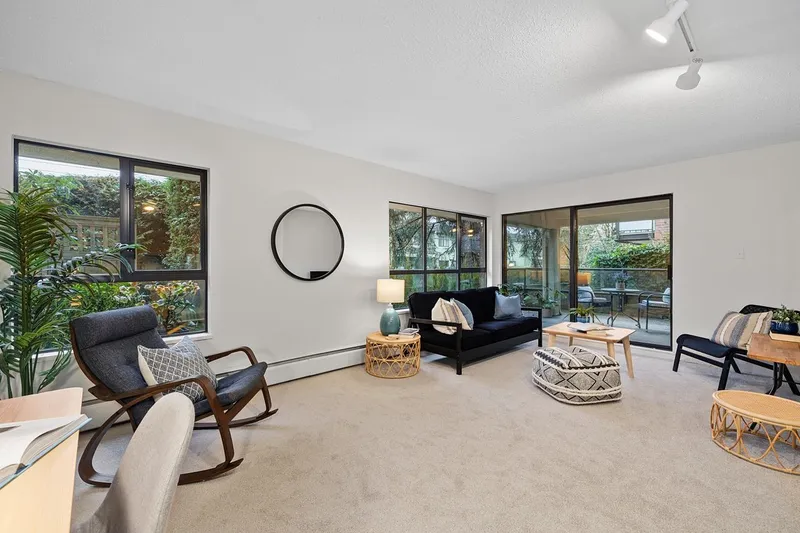 105 621 E 6TH AVENUE - photo 3 of 25