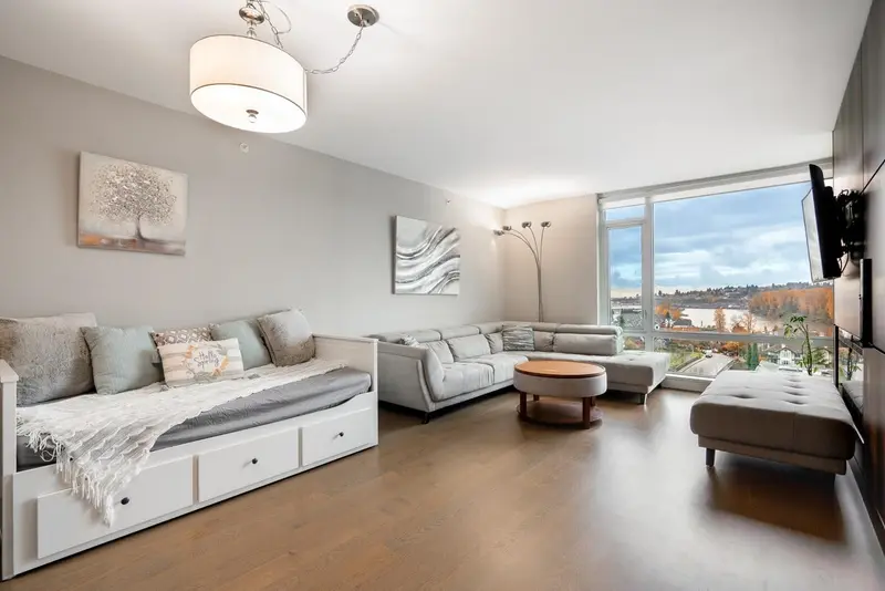 1302 210 SALTER STREET - photo 1 of 25