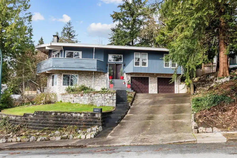 2059 CONCORD AVENUE - photo 1 of 26