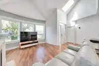 6982 BARNARD DRIVE - thumbnail 3