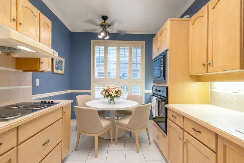 101 8560 GENERAL CURRIE ROAD - photo 3 of 25