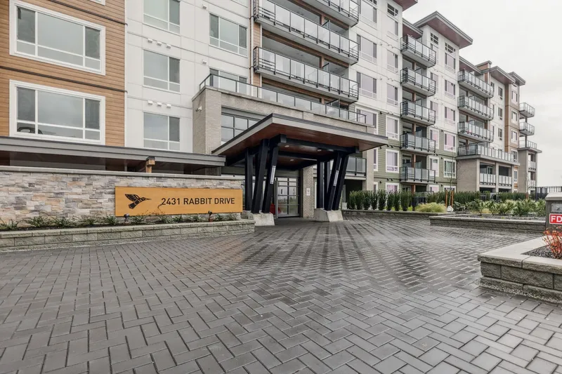 213 2431 RABBIT DRIVE - photo 1 of 16