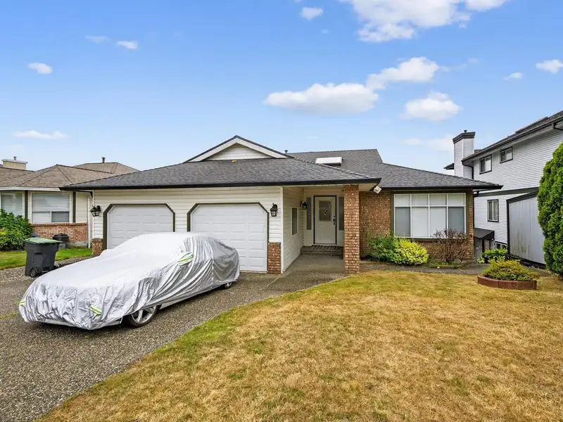 3312 GROSVENOR PLACE - photo 1 of 26