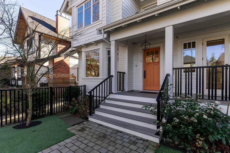 3530 W 43RD AVENUE - photo 3 of 25