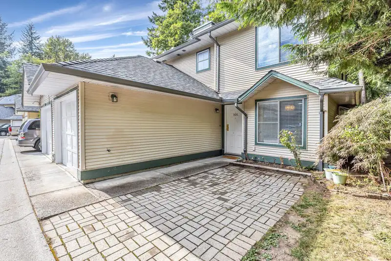 101 8655 KING GEORGE BOULEVARD - photo 3 of 26