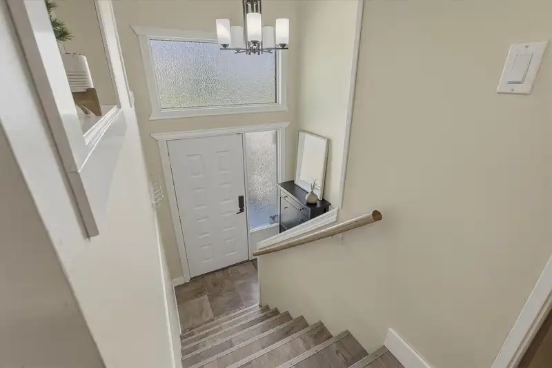 6105 DALLAS DRIVE - photo 4 of 40