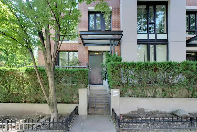 308 SMITHE STREET - photo 1 of 32