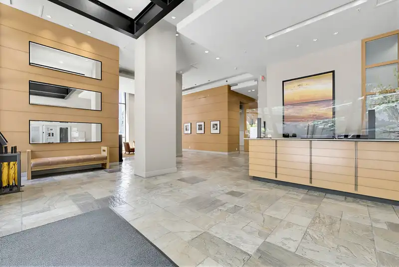 308 SMITHE STREET - photo 4 of 32