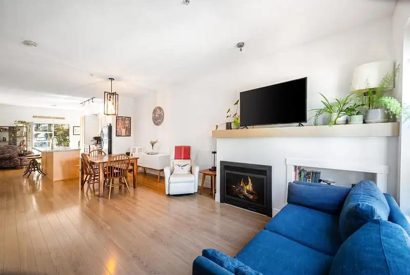 38364 EAGLEWIND BOULEVARD - photo 3 of 23