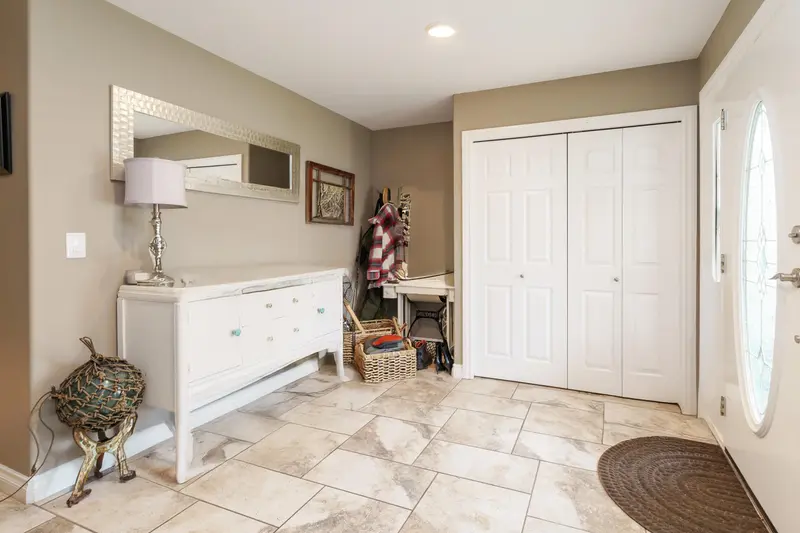 13 5415 PEACH ROAD - photo 2 of 21