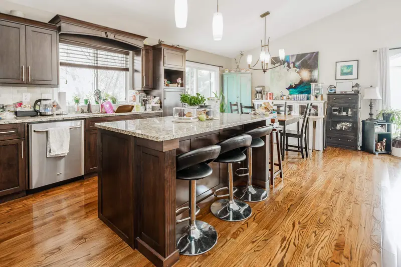 13 5415 PEACH ROAD - photo 4 of 21