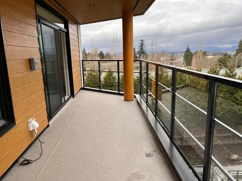 308 2620 152ND STREET - photo 2 of 25