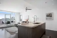 901 1616 COLUMBIA STREET - thumbnail 3