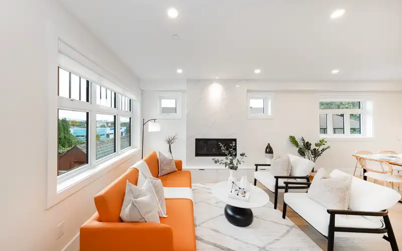1672 E 15TH AVENUE - photo 3 of 30