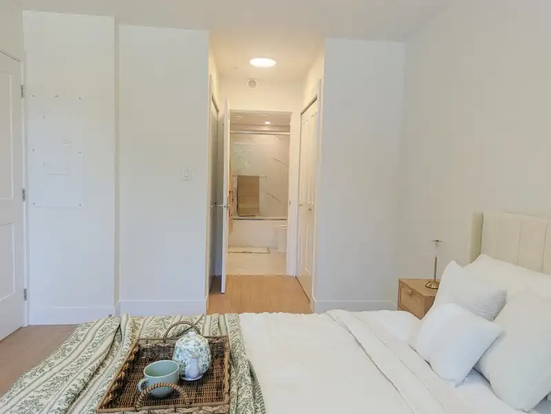 307 2368 SHAUGHNESSY - photo 4 of 16