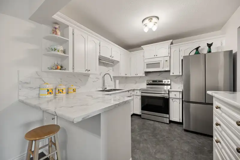 211 2414 CHURCH STREET - photo 1 of 30