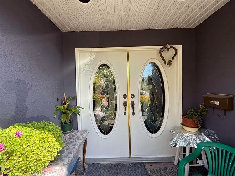 7688 120A STREET - photo 3 of 25