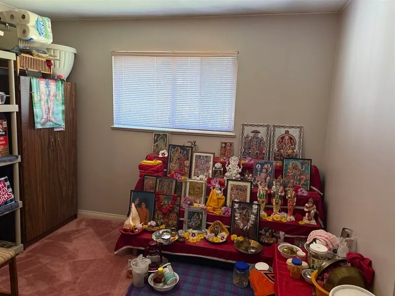 7688 120A STREET - photo 4 of 25