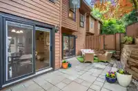 429 CAMBRIDGE WAY - thumbnail 36