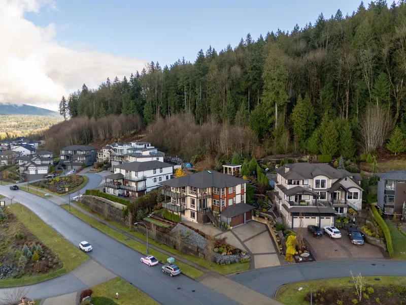 11000 CARMICHAEL STREET - photo 2 of 25