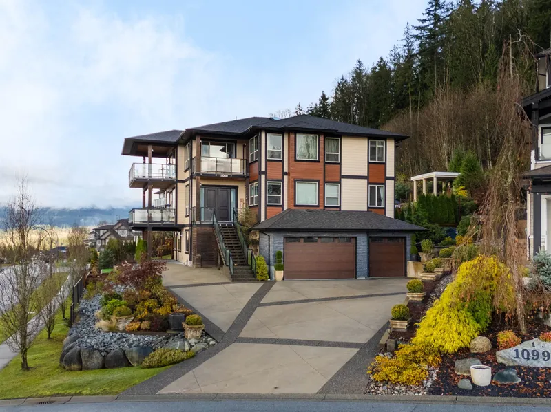 11000 CARMICHAEL STREET - photo 4 of 25