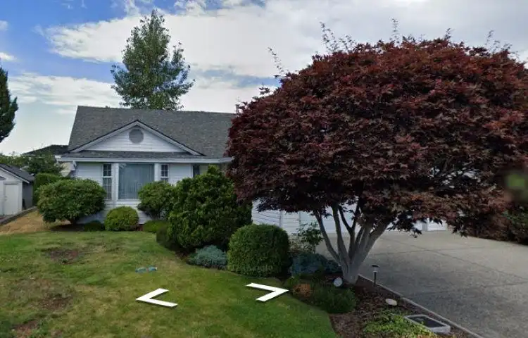 32275 NAKUSP DRIVE - photo 2 of 21