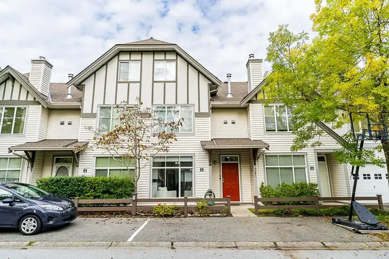 29 6465 184A STREET - photo 1 of 33