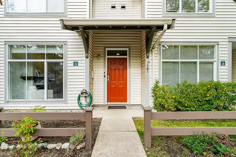 29 6465 184A STREET - photo 3 of 33
