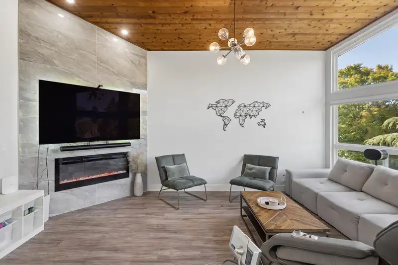 5668 DOVE PLACE - photo 4 of 40