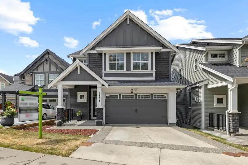 10459 248 STREET - photo 2 of 40