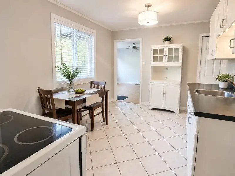 1502 DEPOT ROAD - photo 2 of 14