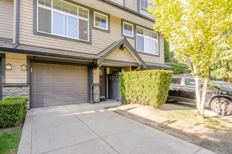 99 13819 232 STREET - photo 2 of 31