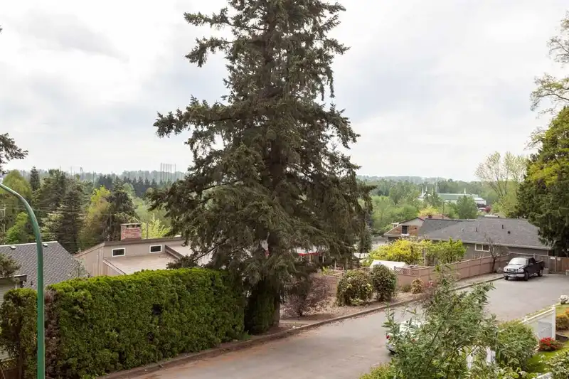 5565 ELEANOR STREET - photo 2 of 7