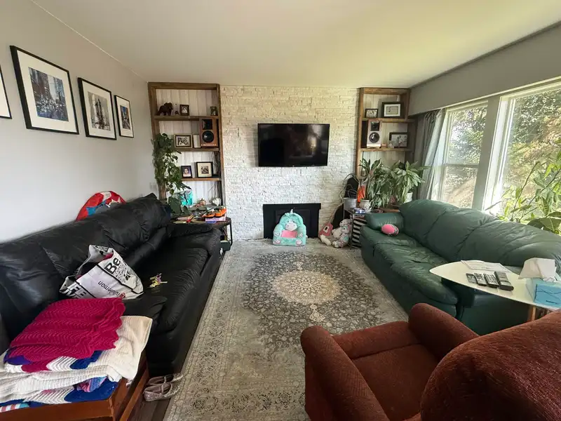 5565 ELEANOR STREET - photo 3 of 7