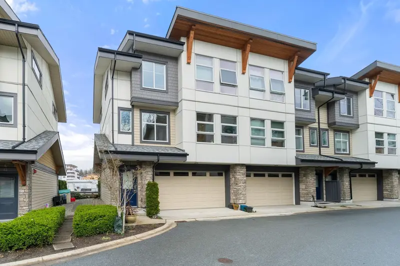 13 39548 LOGGERS LANE - photo 1 of 25