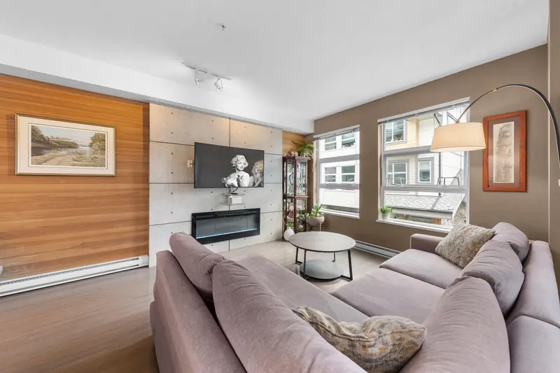 13 39548 LOGGERS LANE - photo 3 of 25